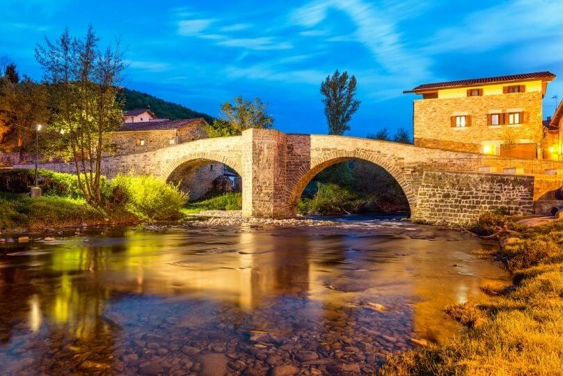 il Ponte della Rabbia di Zubiri Il ponte della rabbia di zubiri
