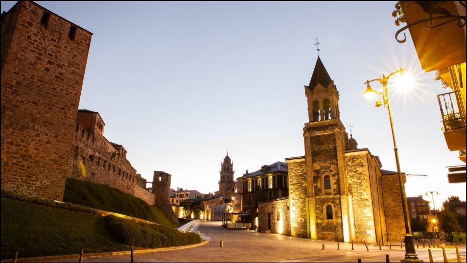 il castello templare di Ponferrada il castello templare di Ponferrada