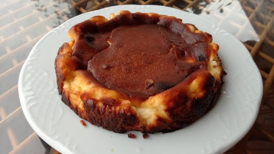 San Sebastian cheesecake San Sebastian cheesecake