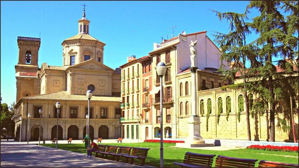 Pamplona come arrivare alla Chiesa di San Lorenzo Pamplona come arrivare alla Chiesa di San Lorenzo