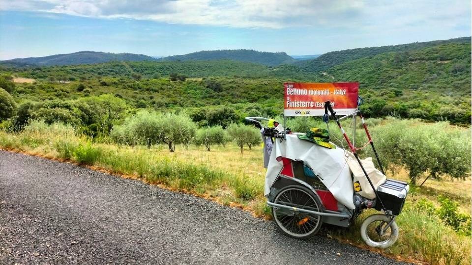 Conoscere se stessi e gli altri con Andrea Sacchet da Belluno a Finisterre Conoscere se stessi e gli altri con Andrea Sacchet da Belluno a Finisterre