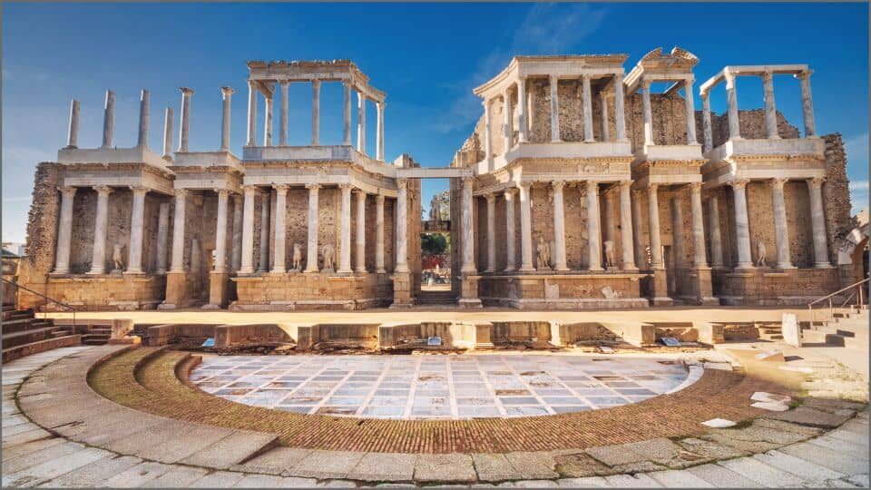 Tra i posti sul Cammino di Santiago ce lanfiteatro romano di Merida Tra i posti sul Cammino di Santiago ce lanfiteatro romano di Merida